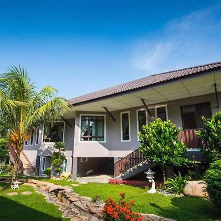 Capital O 90088 Mbp Leisure Resort Бату Пахат Екстериор снимка