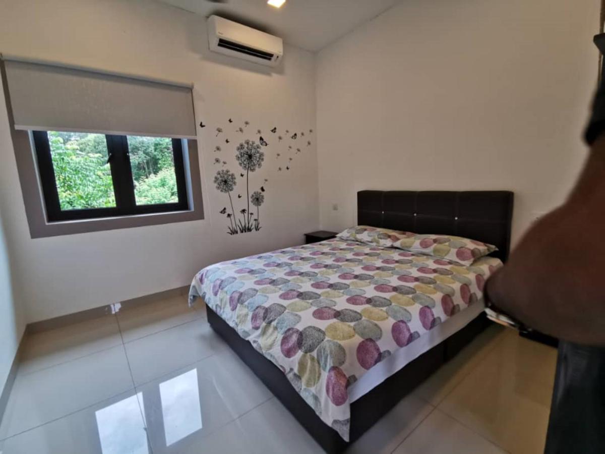 Capital O 90088 Mbp Leisure Resort Бату Пахат Екстериор снимка