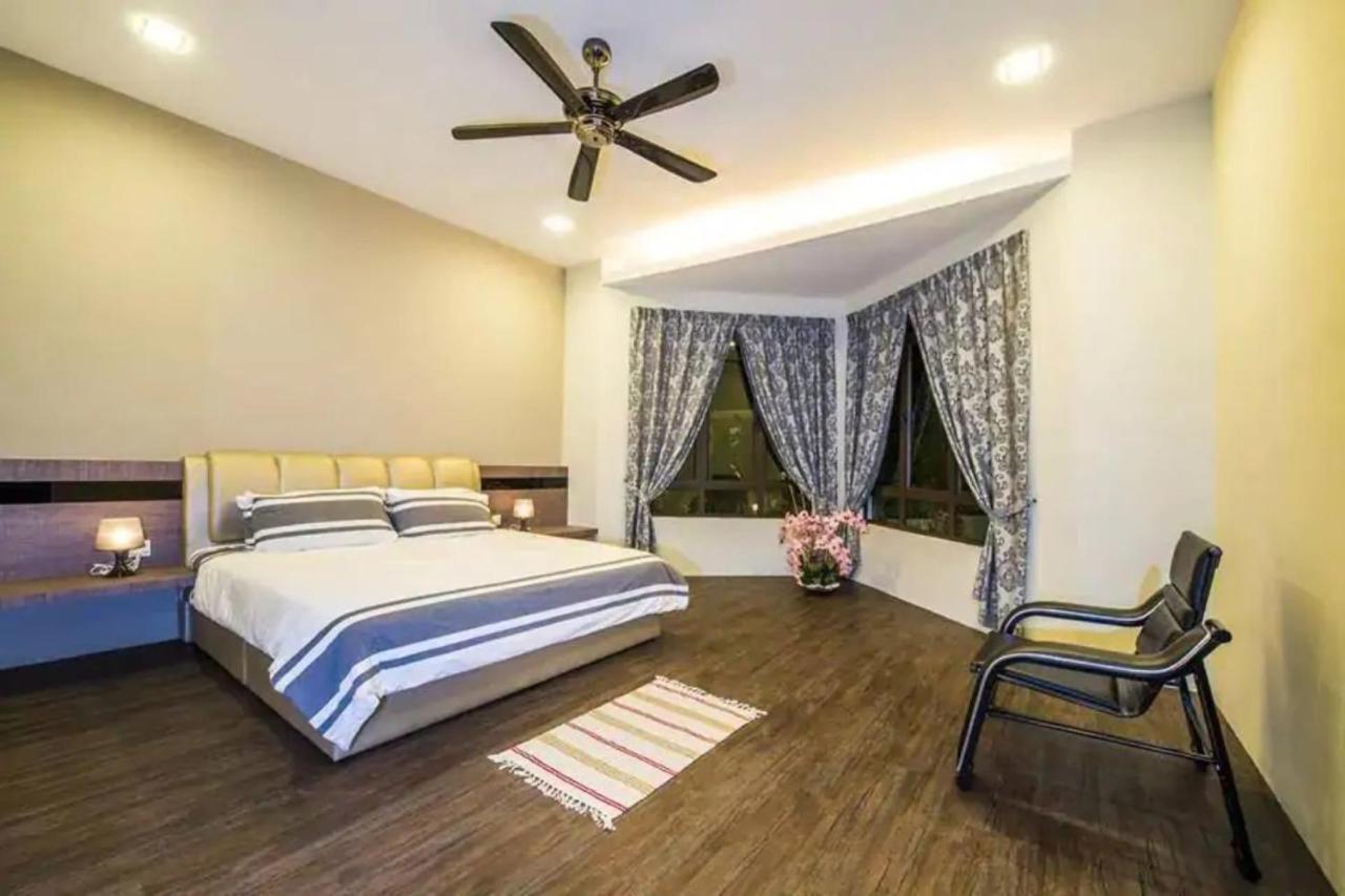 Capital O 90088 Mbp Leisure Resort Бату Пахат Екстериор снимка